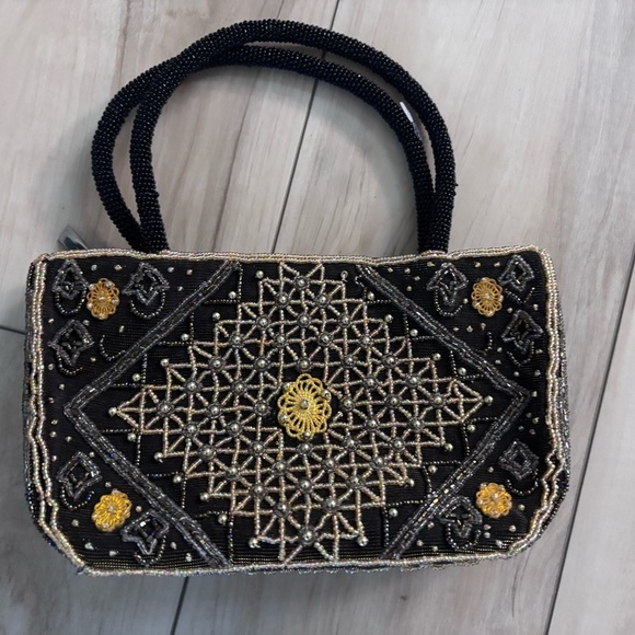 Elegant Black and Gold Beaded Handbag - Picture 1 of 6